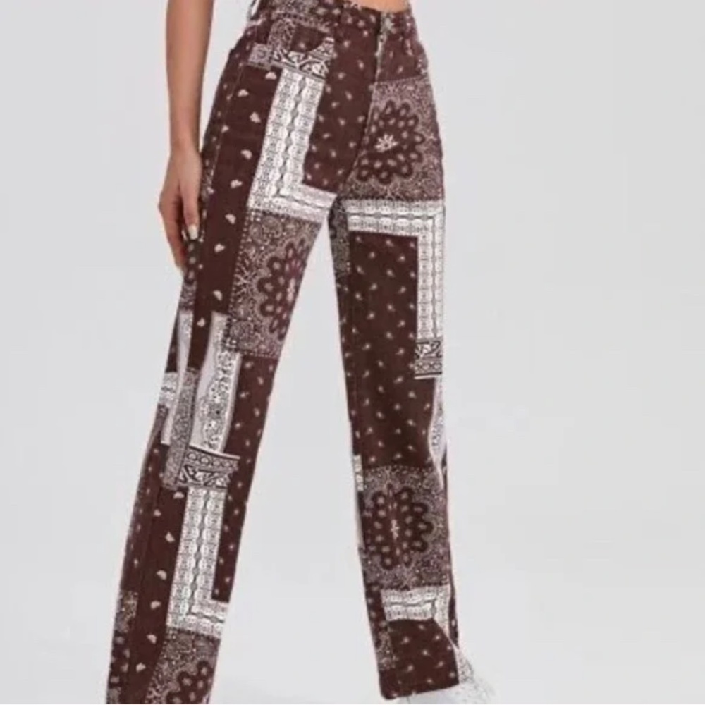 Women's Brown Bandana Print Pants